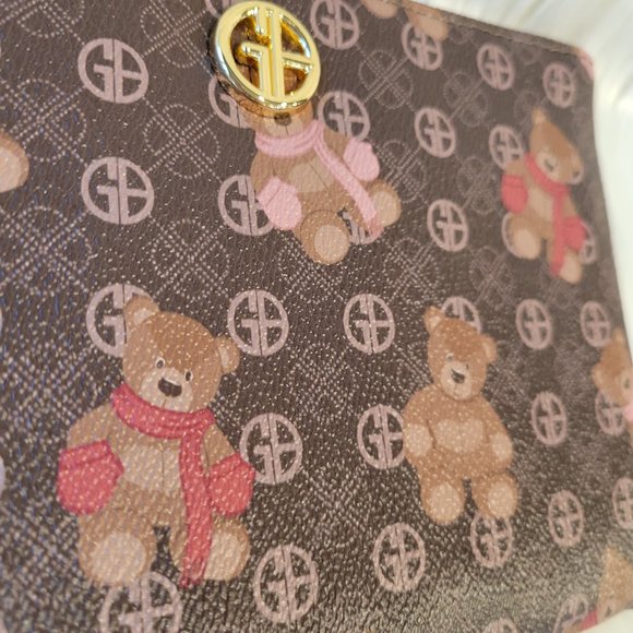 Giani Bernini Winter Bears Wristlet - Picture 4 of 8